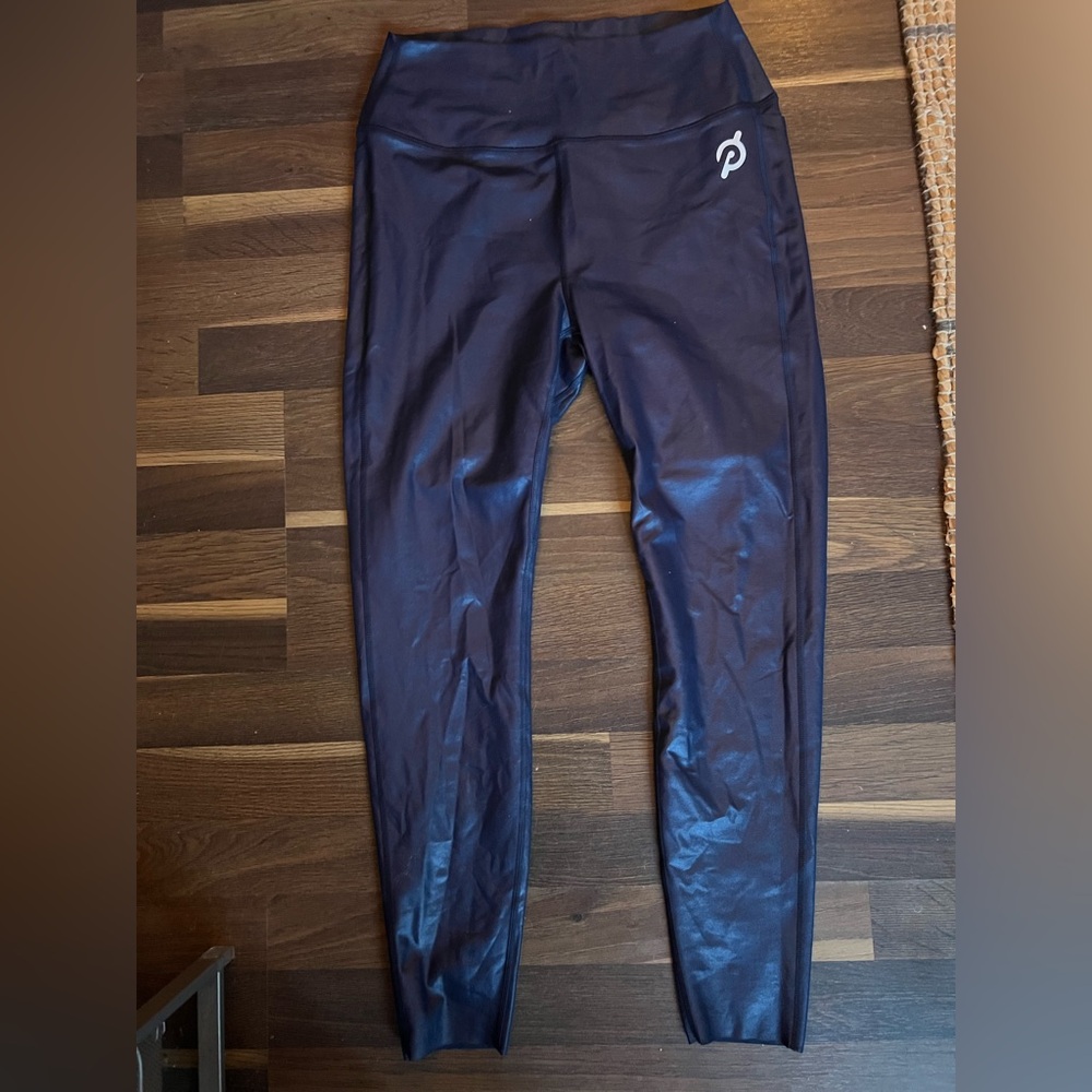 Peloton Shiny Navy Blue Cadent Leggings